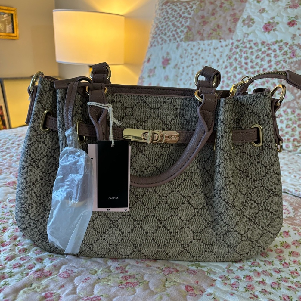 New purse with strap